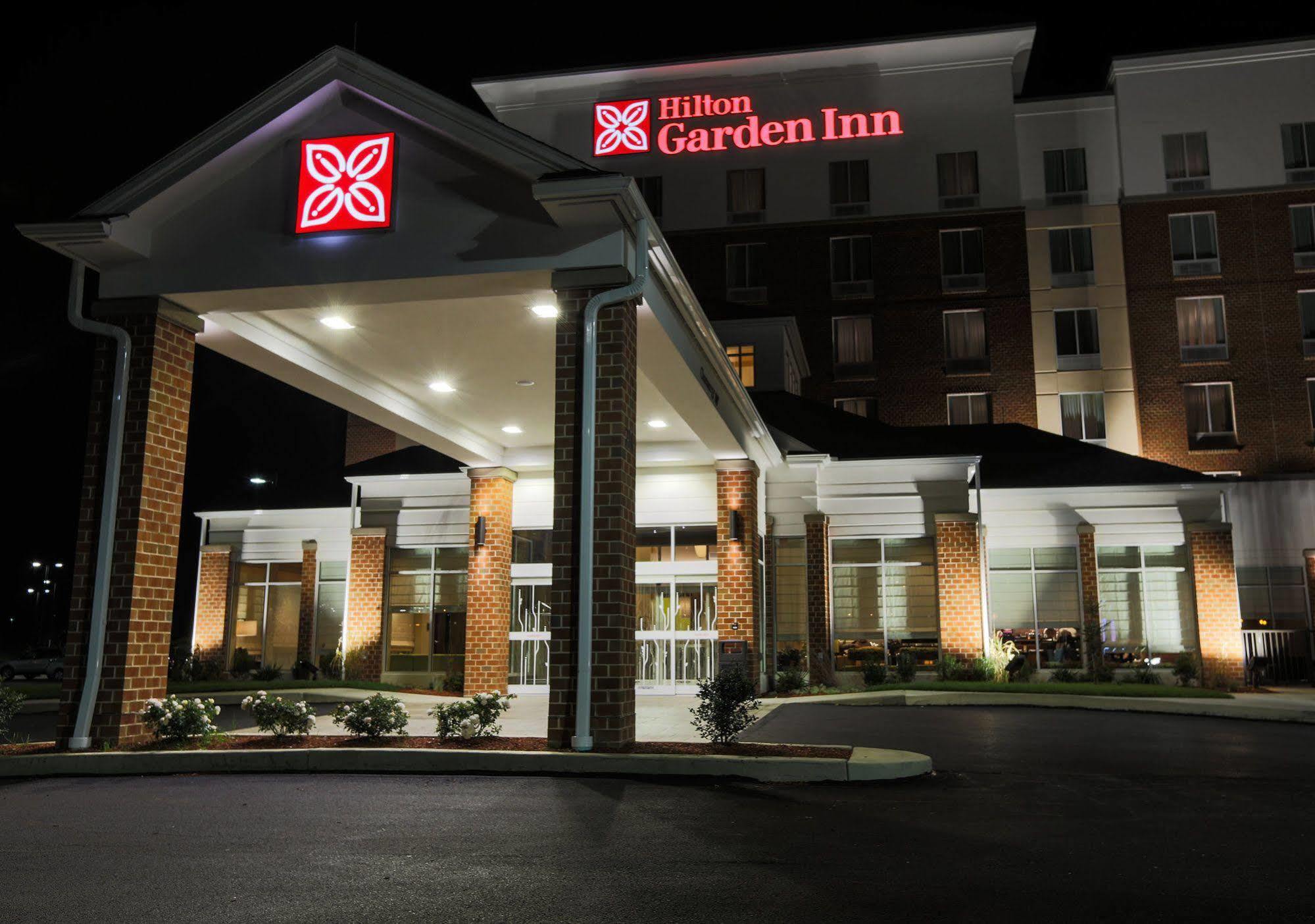 Hilton Garden Inn Indiana At Iup Exteriör bild